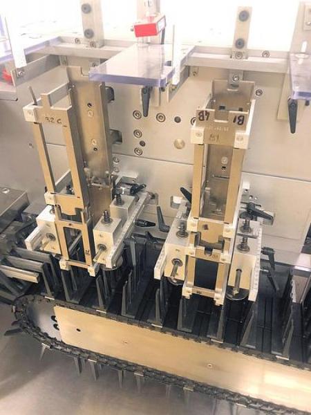 UHLMANN C 2205 Kartonierer für Blister