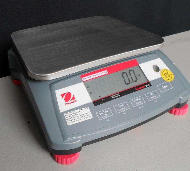 OHAUS RANGER 3000 Tischwaage