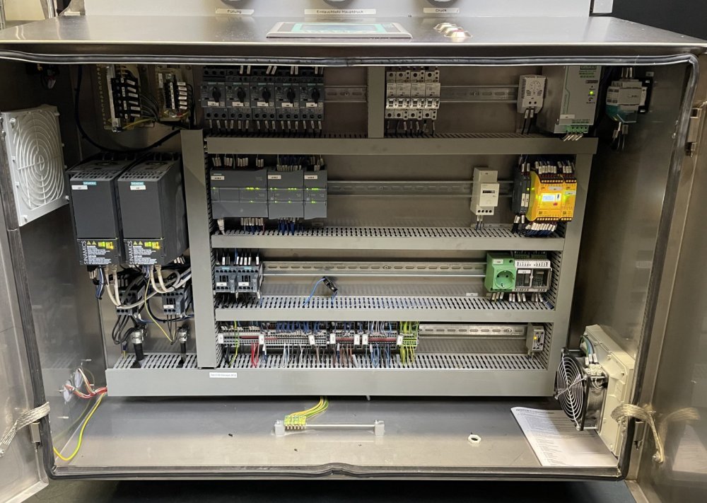 FETTE P 2100 EC Rundlauf-Tablettenpresse 29 Stationen