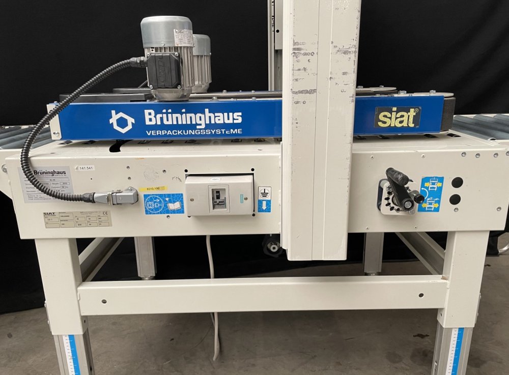 SIAT SM 35 S Kartonverschließer