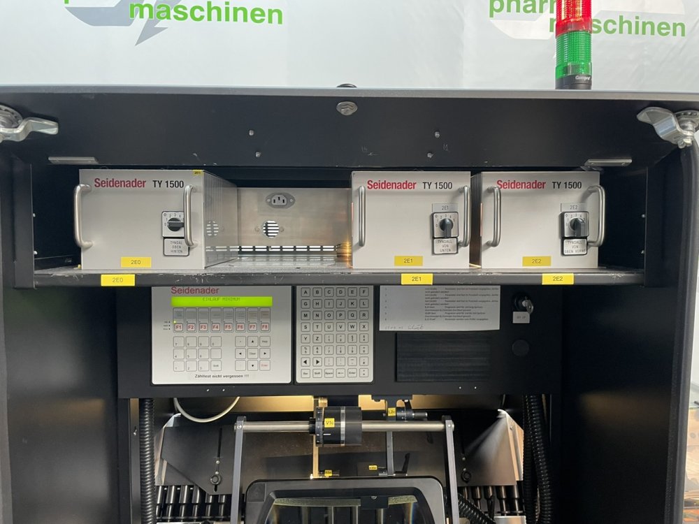 SEIDENADER V 90 Inspektionsmaschine für Spritzen, Vials und Ampullen