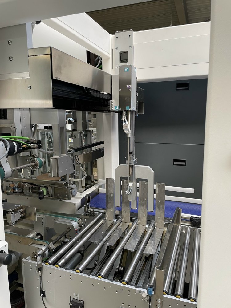 PESTER PEWO-Form SLC 2 Compact Casepacker