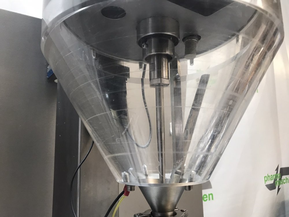 OPTIMA SD 1 1-stelliger Schneckendosierfüller mit Kreuztisch