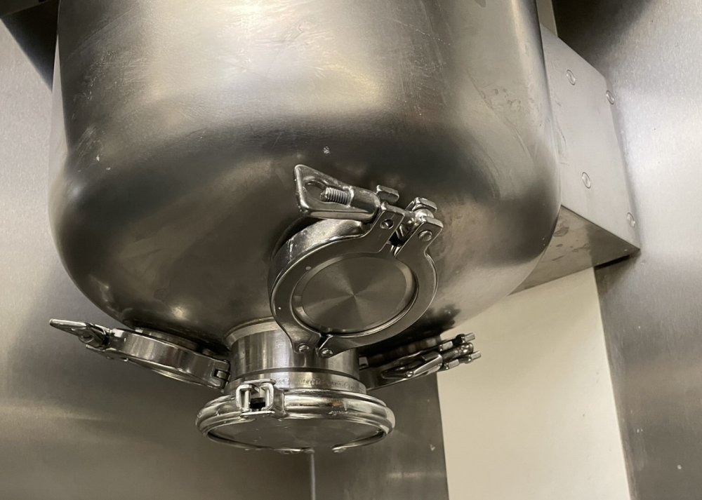 PAGOSYSTEM 188/185 Etikettierer für Rundobjekte und Formflaschen