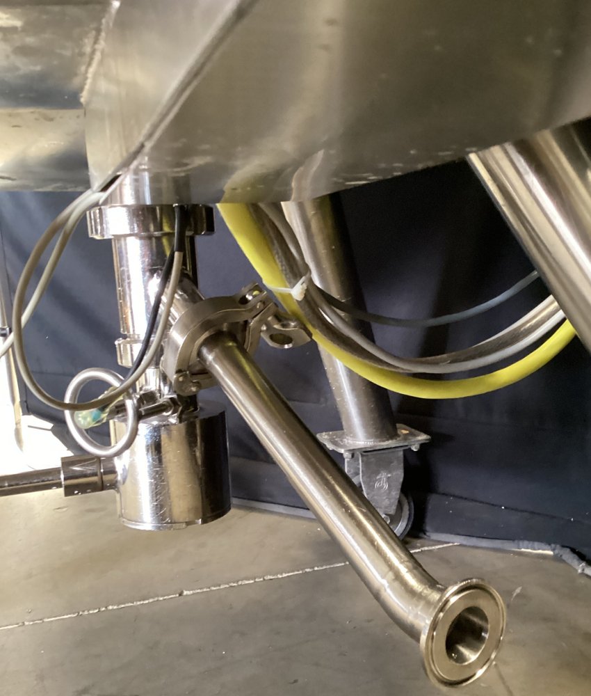 SAV 200L Mixing Tank - Mobile with insulation jacket