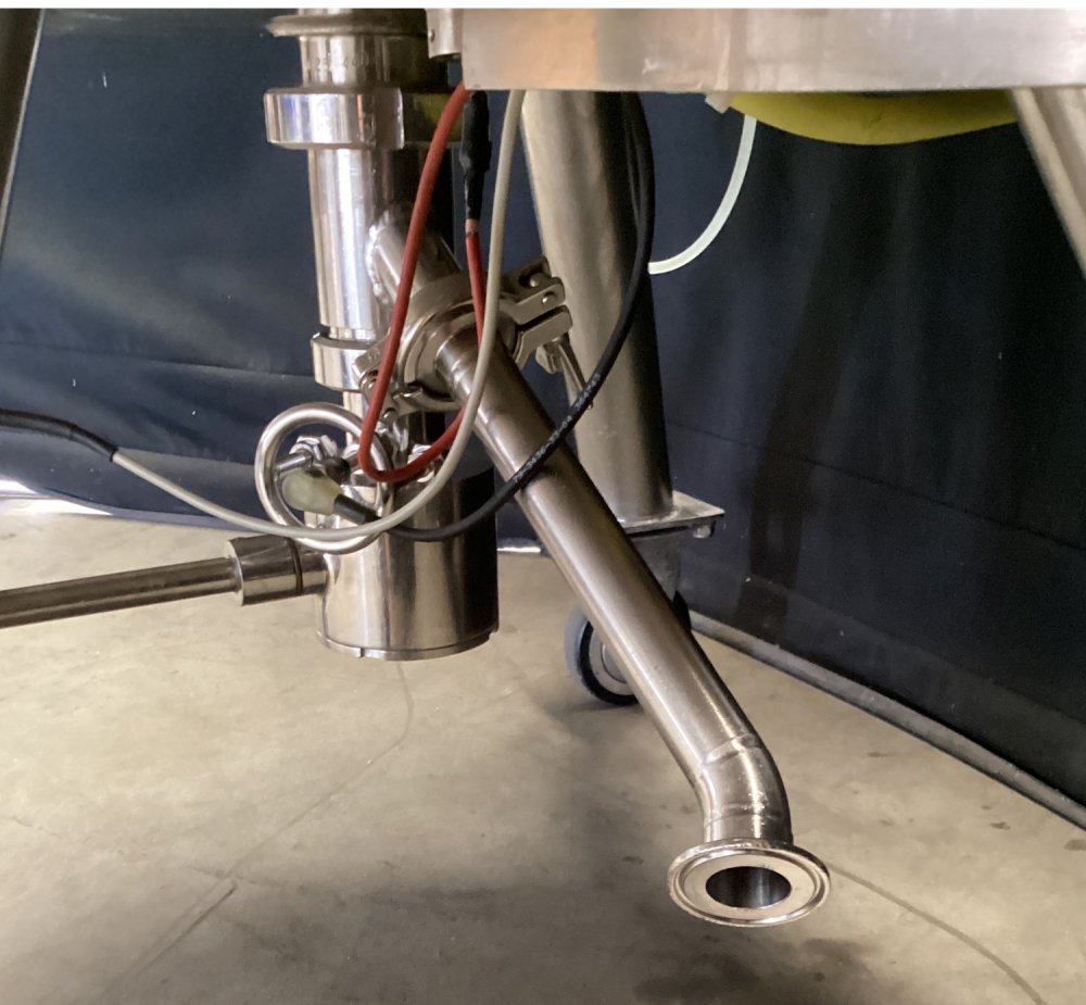 SAV 200L Mixing Tank - Mobile with insulation jacket