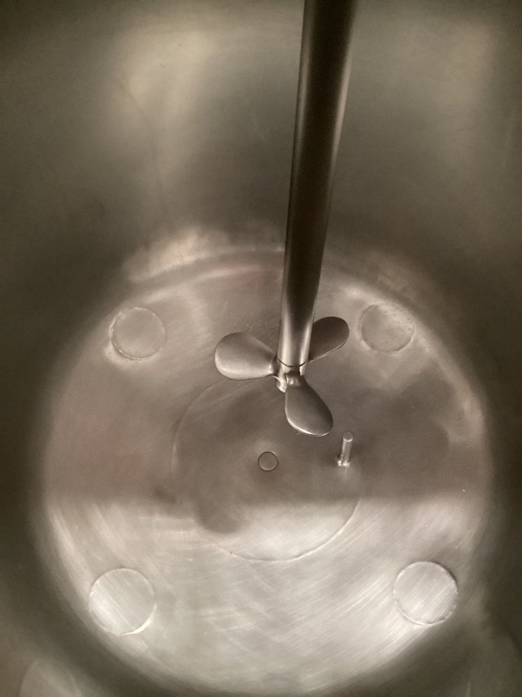 SAV 200L Mixing Tank - Mobile with insulation jacket