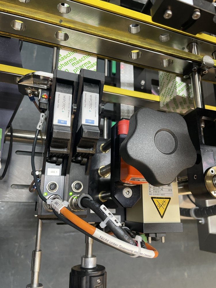 OCS TQS-HC-A Track & Trace pour cartons avec etiquetteuse temper evident