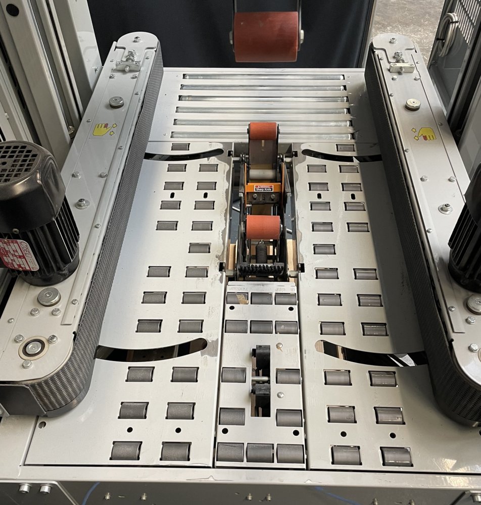 3M-Matic 800R-E Carton closer