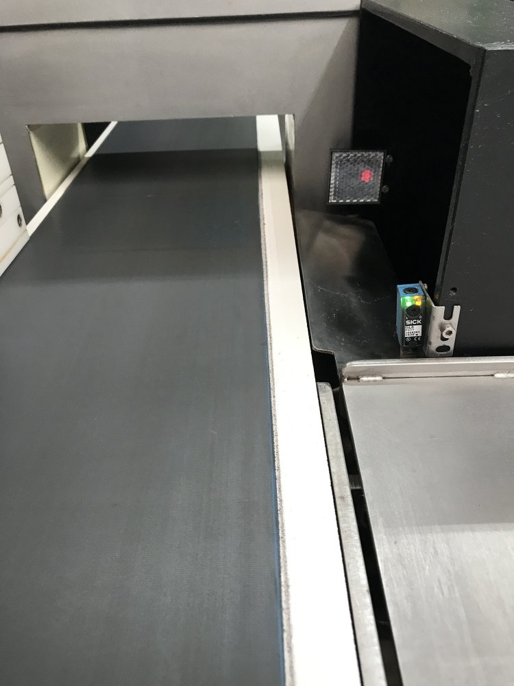 METTLER TOLEDO SAFELINE Detector de metales con cinta transportadora