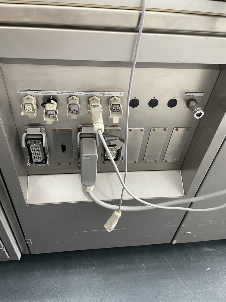 UHLMANN UPS 600 Máquina de blísteres